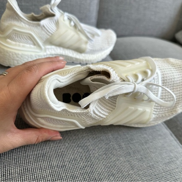 Adidas Ultra Boost 19 Sneakers Shoes Triple White Lace Up Slip On Size 7 Men’s - Picture 8 of 10